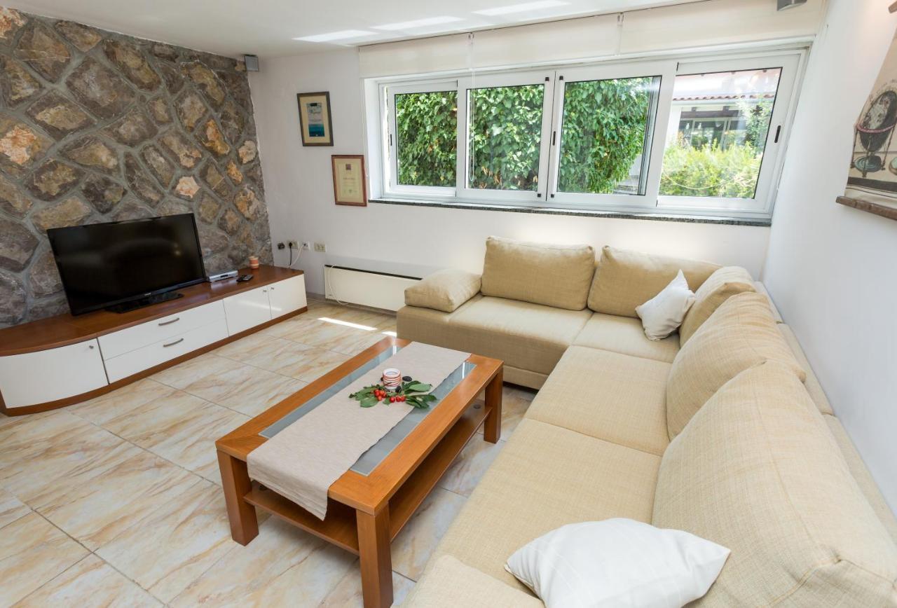Brzac Molnar Resort Apartment Sergej מראה חיצוני תמונה